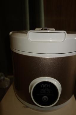 Nex Professional Black Garlic Fermenter