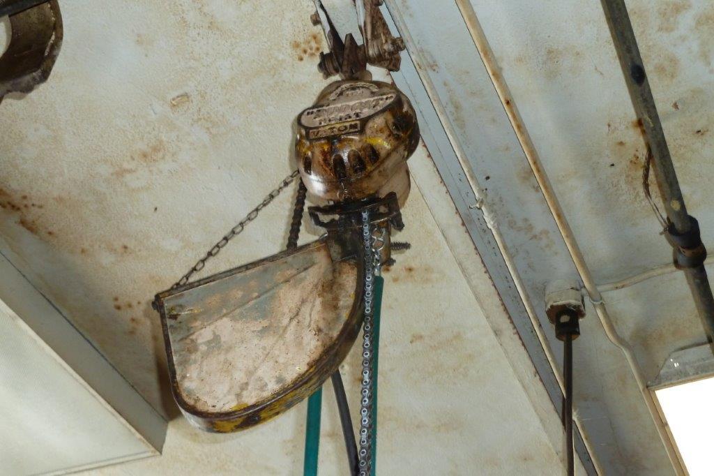 220 Volt Chain Hoist