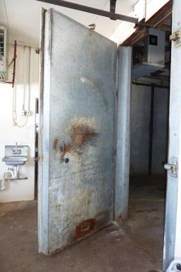 Galvanized Insulated Walk-In Freezer Door