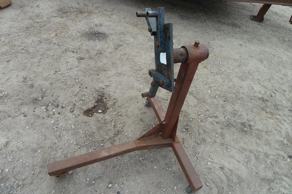 Motor stand (3 wheels)