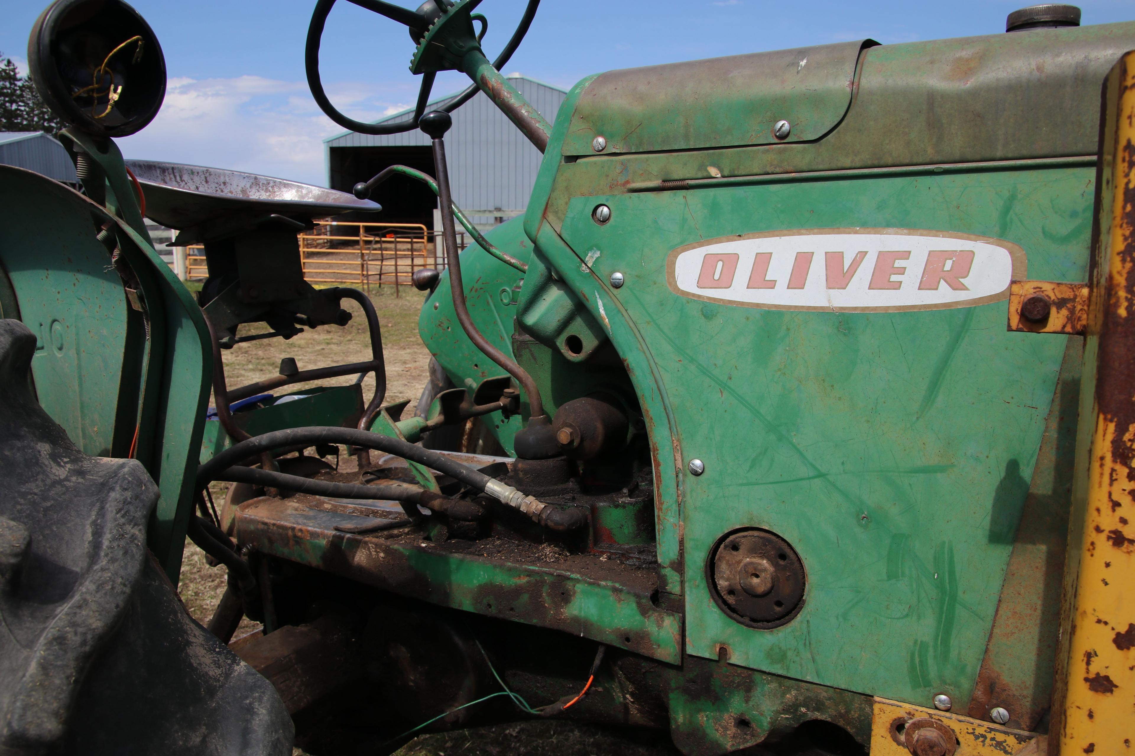 660 Oliver Tractor