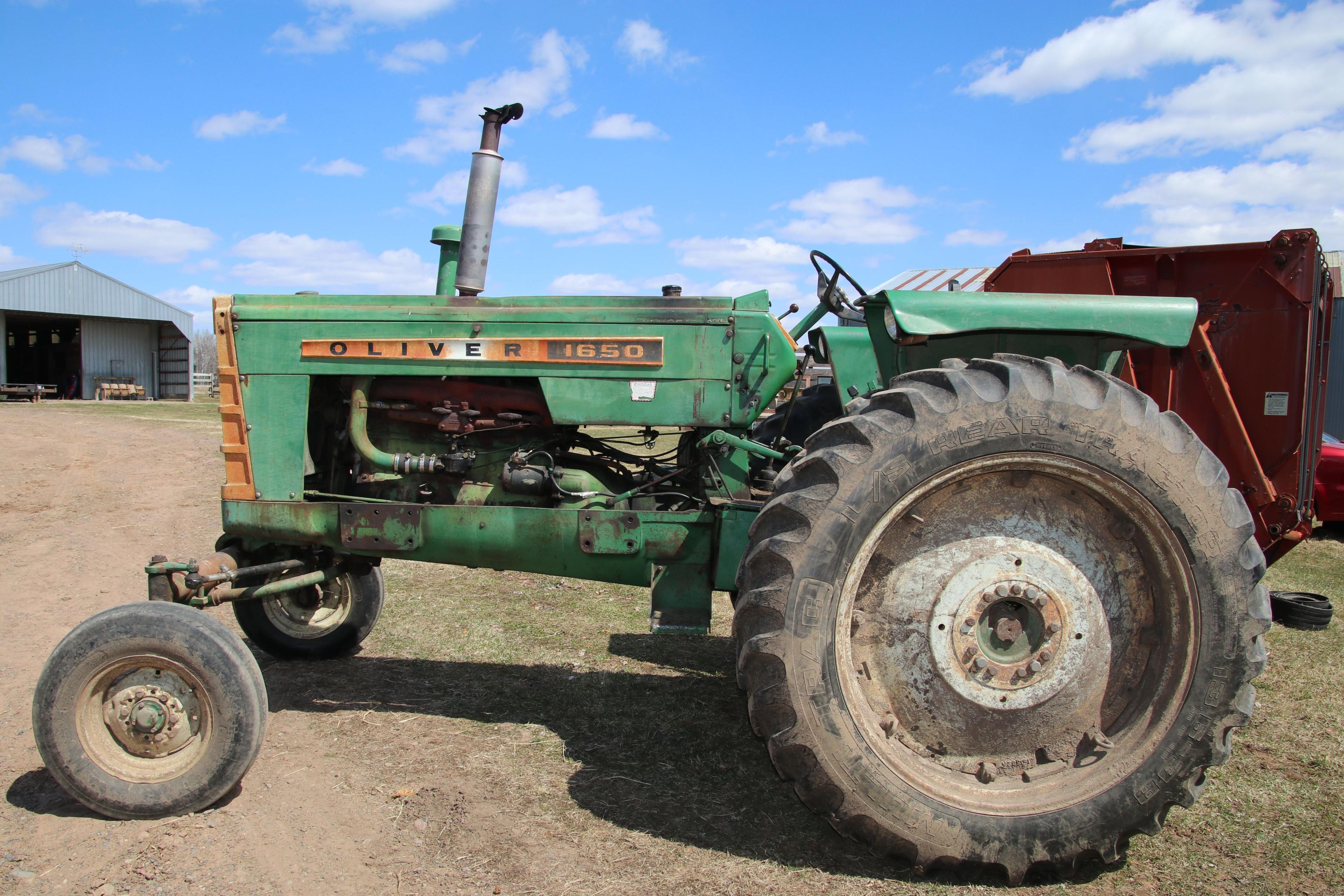 1650 Oliver Gas Tractor