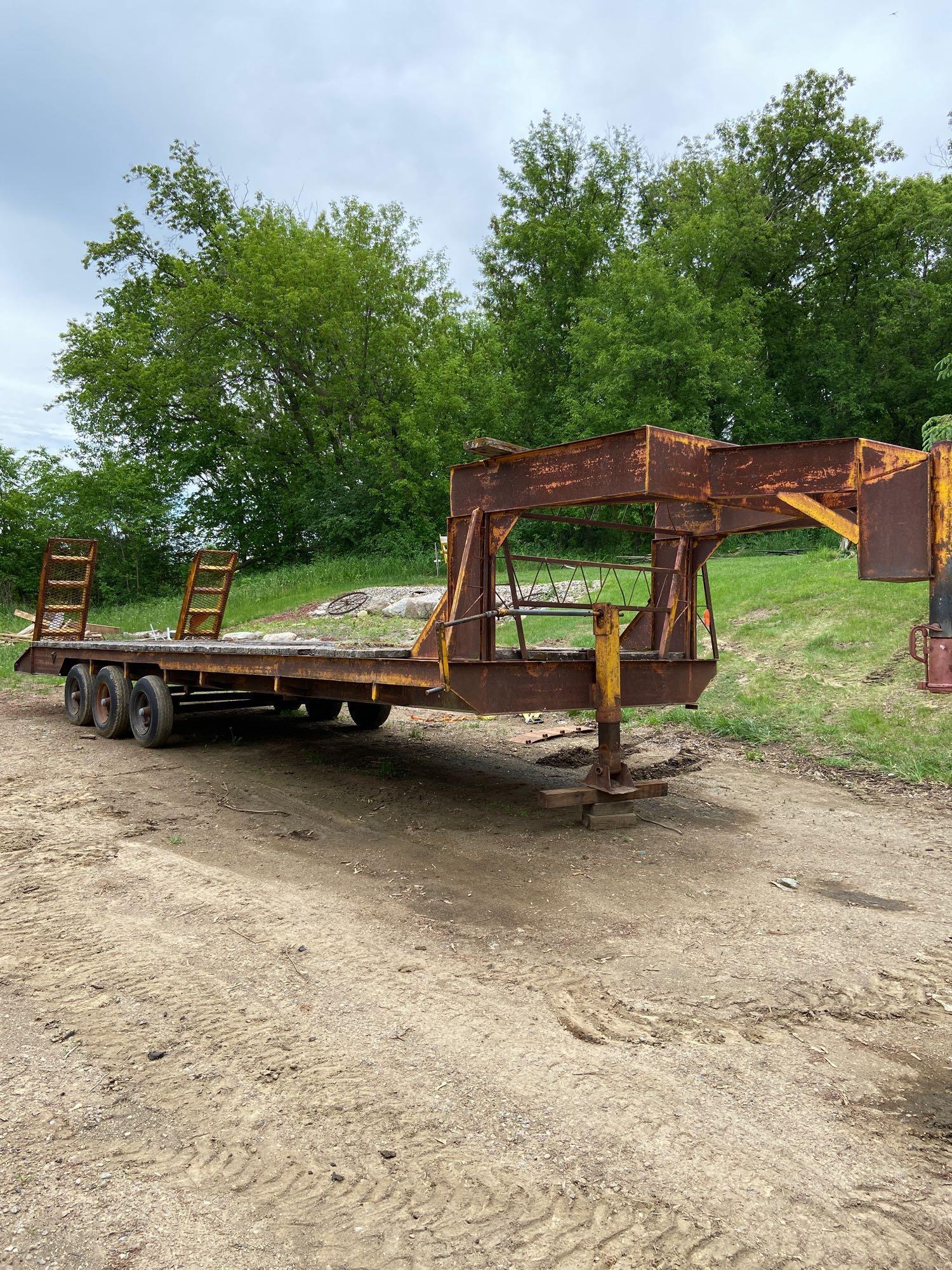 5th wheel hay hauler