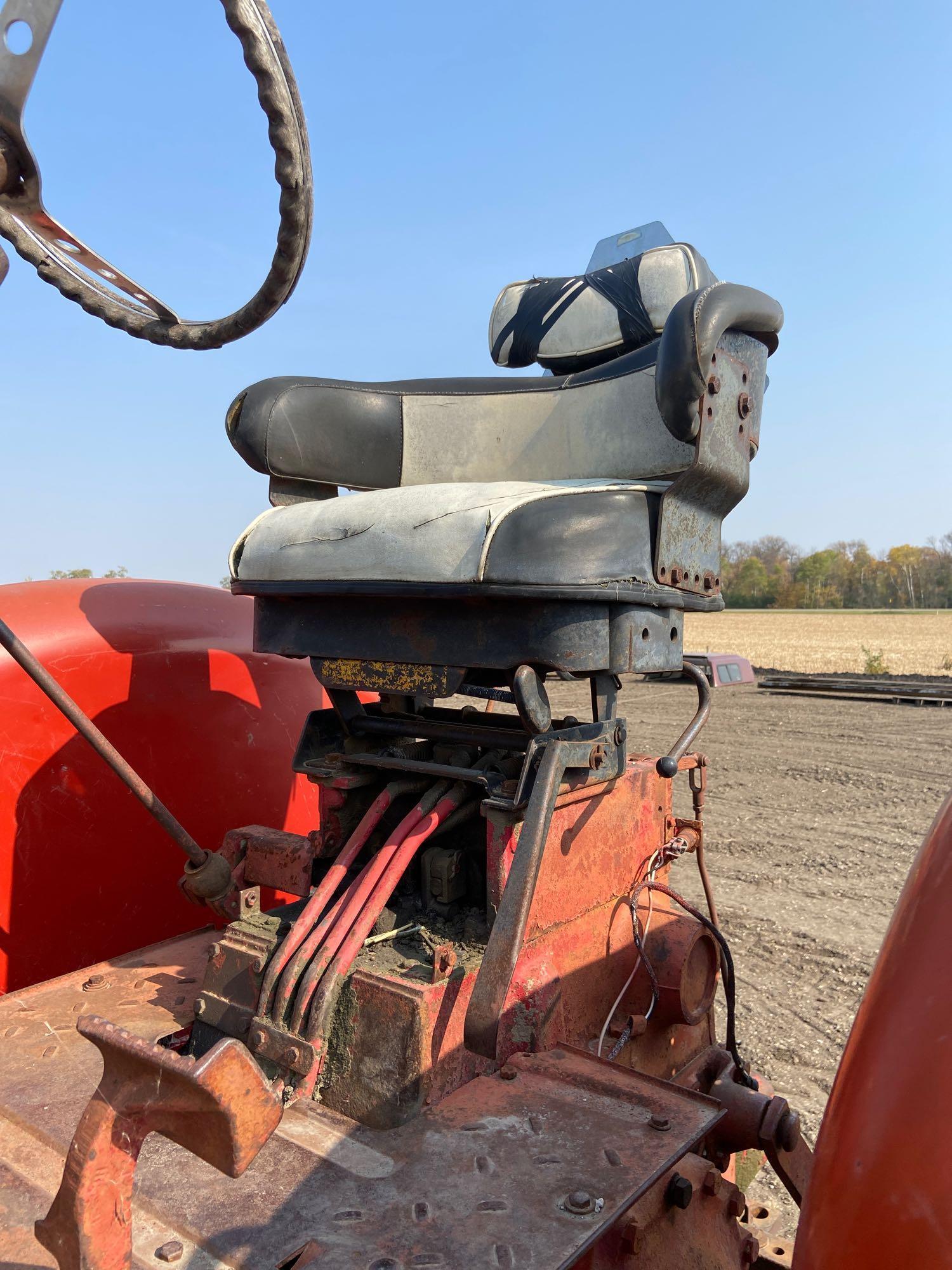 Farmall 706 tractor gas