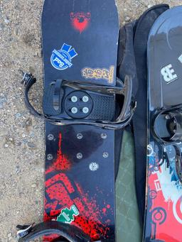 Two snowboards and travel bag