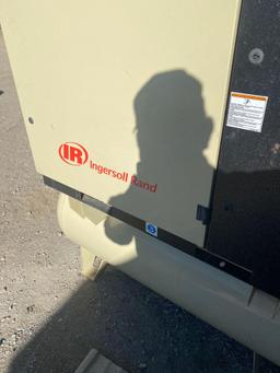 Ingersoll Rand rotary Screw belt drive air compressor