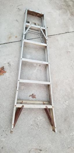 6' Ladder