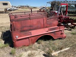 Truck mount water tank