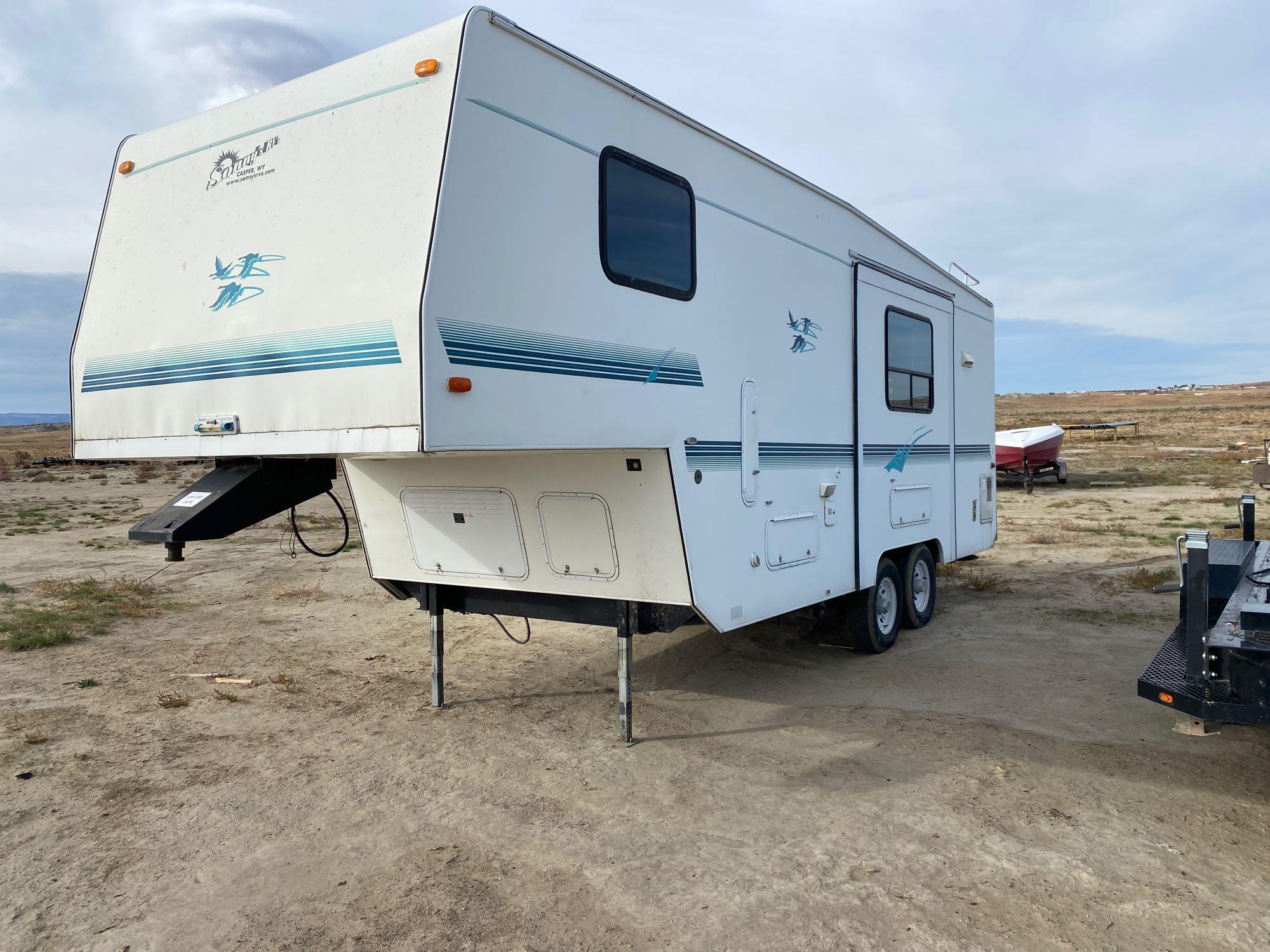 24.5 foot fifth wheel camper