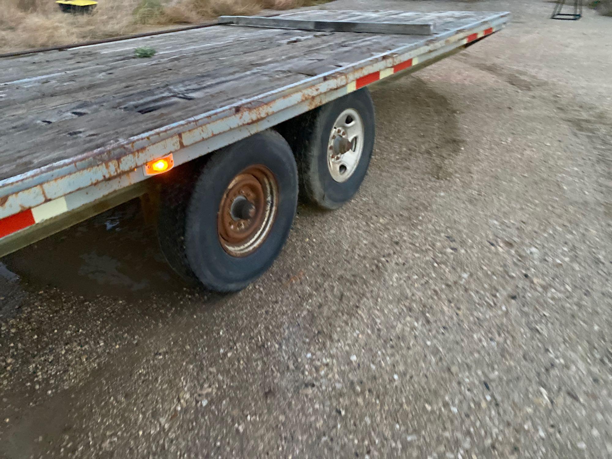 Gooseneck trailer