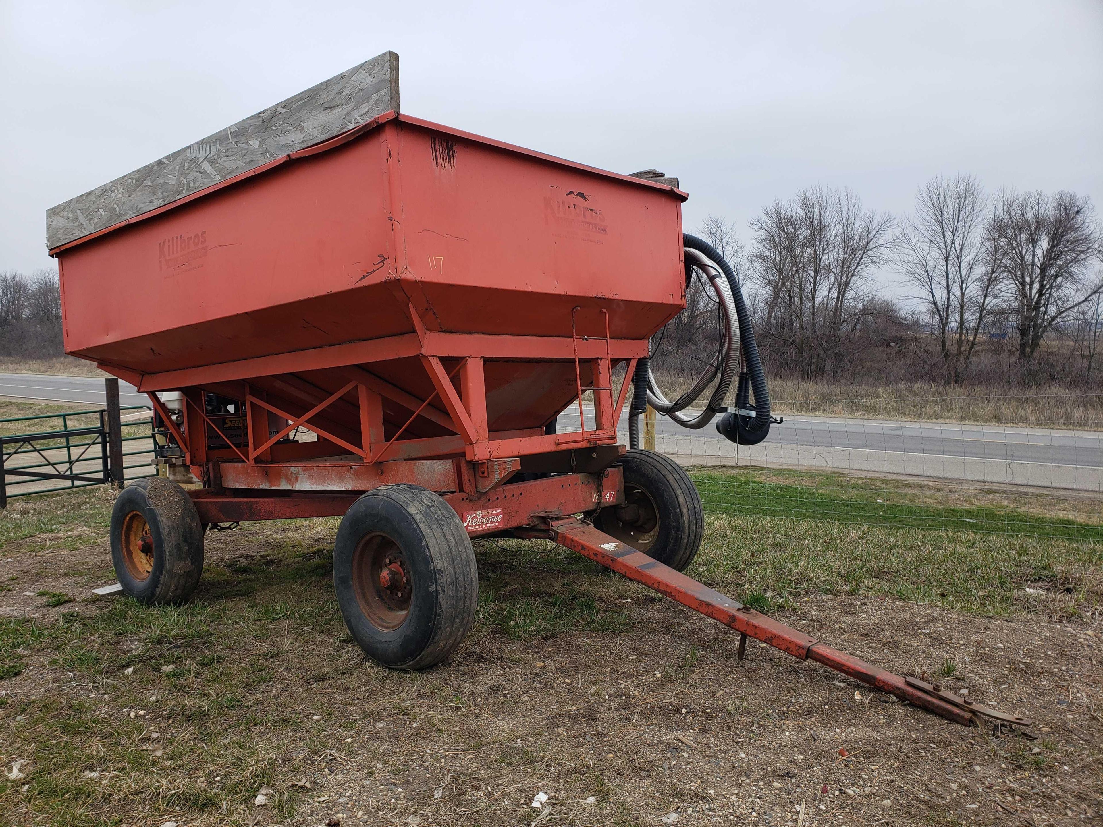 Gravity Box with SeedVac