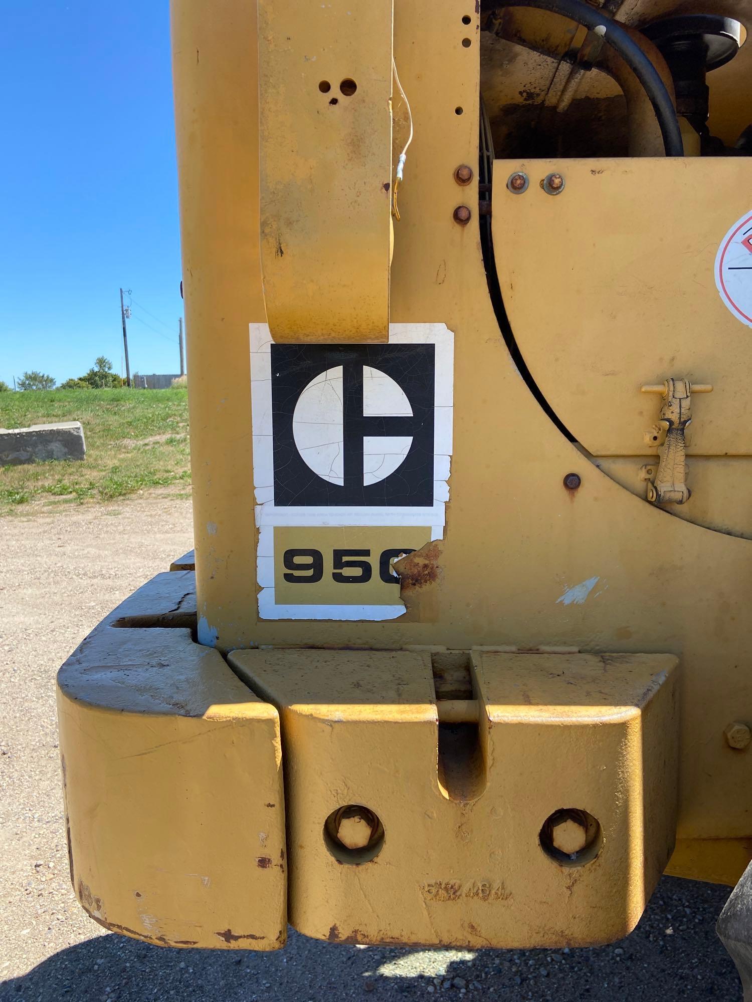 cat 950 loader with bucket