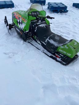 ZR580 Arctic Cat Snowmobile