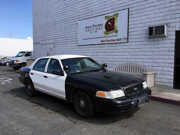 2011 FORD CROWN VICTORIA