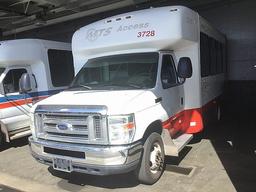 2012 FORD E-450