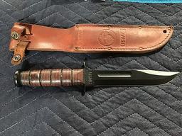 7in blade brand of kabar in leather case w usmc logo