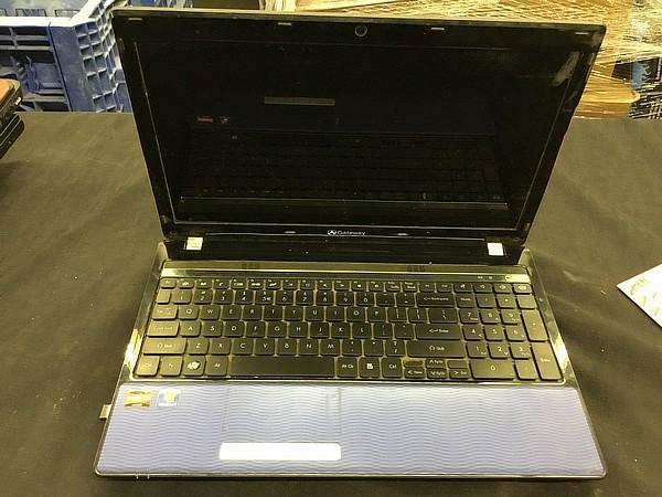 Gateway new95 laptop no plug, Hard drive possibly removed