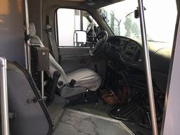 2005 FORD E450 HD