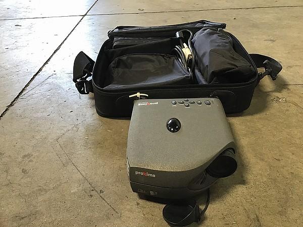 Proxima ultralight X350 projector With case