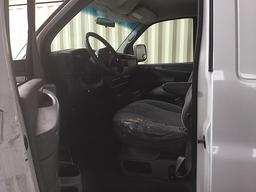 2004 GMC EXPRESS 3500