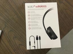 Beats solo3 wireless, new in box