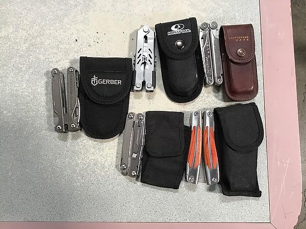 Leatherman wave multi tool, leatherman multi tool Gerber multi tool, leatherman charge multi tool