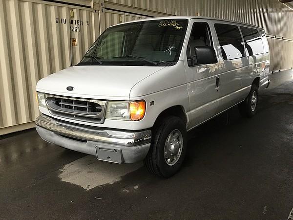 2001 FORD E350 XL SUPER DUTY