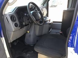 2010 FORD E450