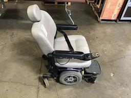 Electric wheelchair