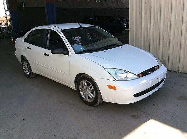 2002 FORD FOCUS