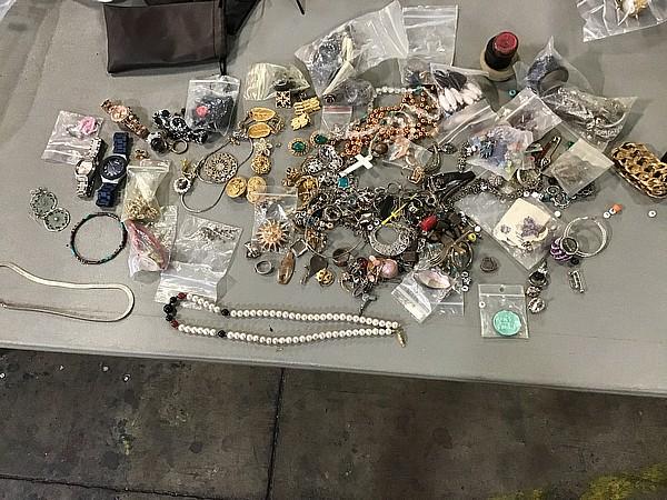 Assorted jewelry