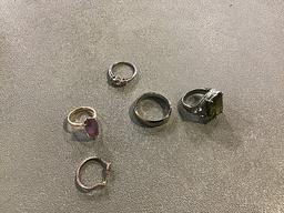 Jewelry rings