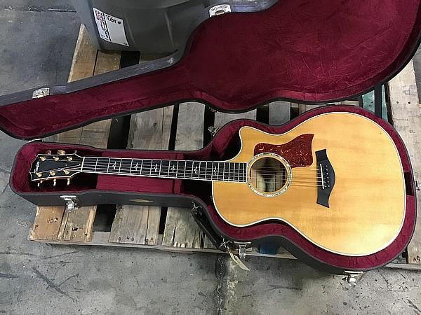 Taylor acoustic guitar 614ce