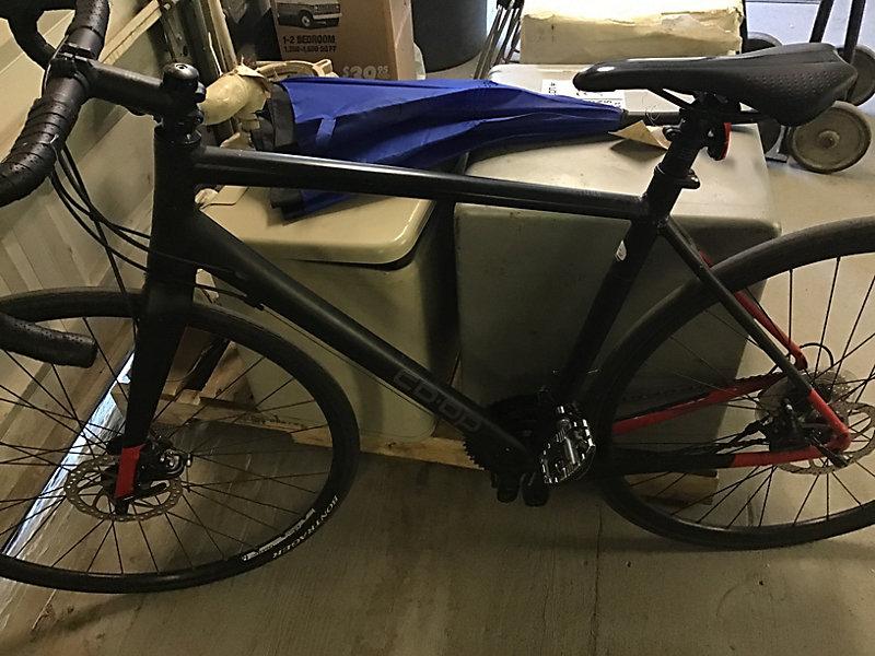 Bicycle NOTE: This unit is being sold AS IS/WHERE IS via Timed Auction and is located in Riverside