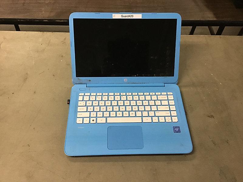 Hp laptop computers (Used Used, possibly locked, no chargers, some damage