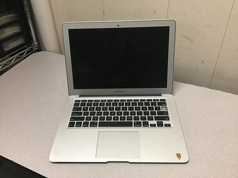 MacBook Air A1466 EMC2632 (Used Used, possibly locked, no chargers, some damage