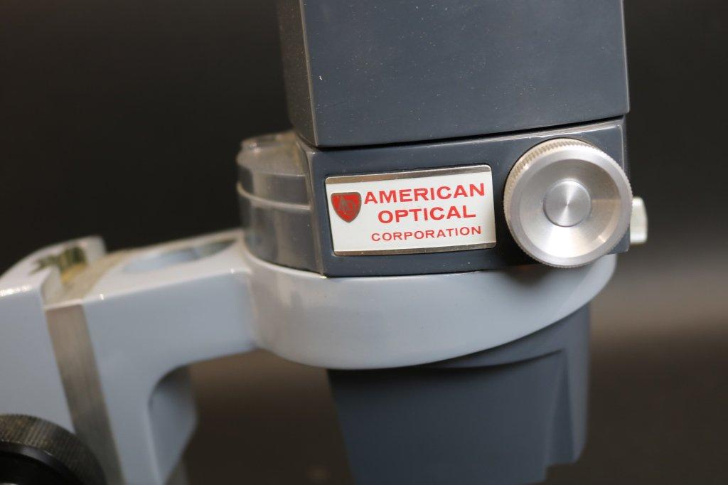 American Optical Laboratory Stereo Microscope