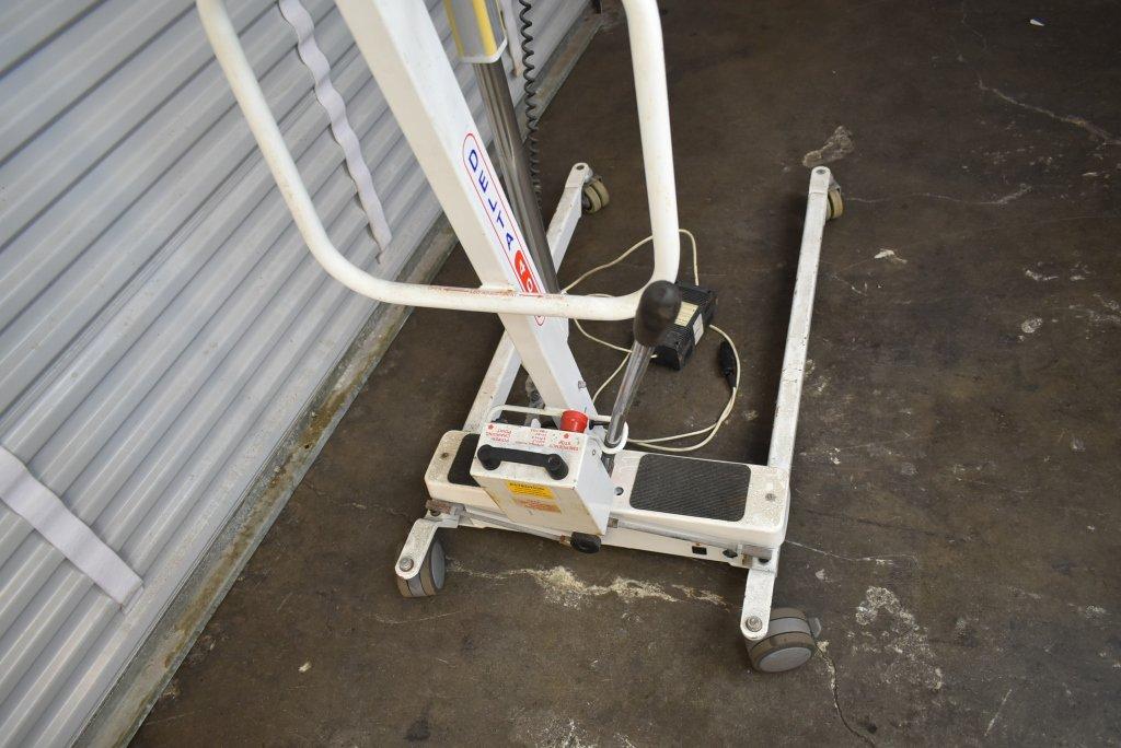 Delta 400 Parker Power Patient Lift