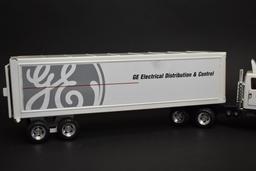 Vintage Die Cast Ertl Semi Truck And Trailer