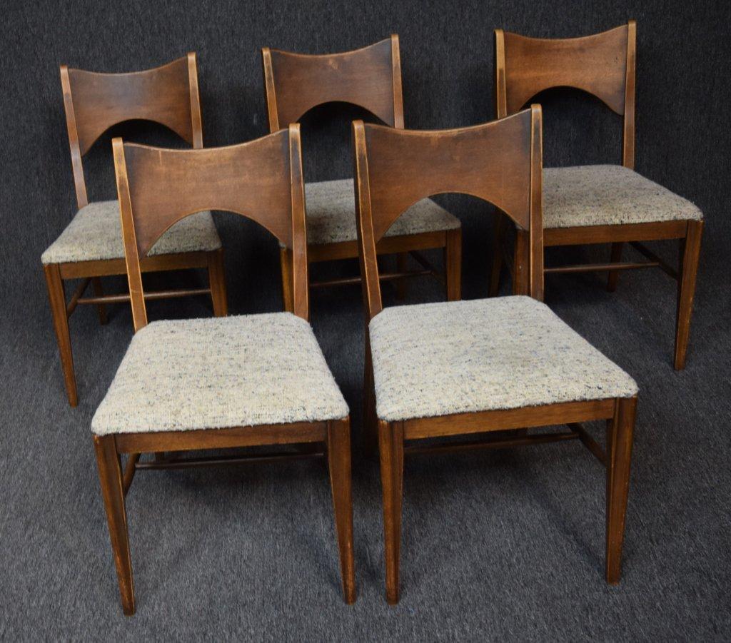 Mid Century Modern Table With 7 Chairs