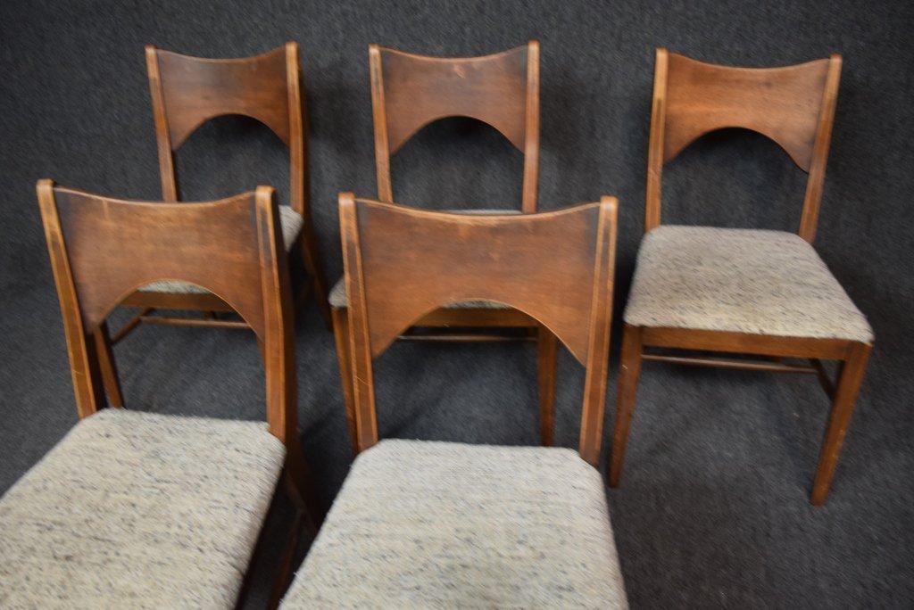 Mid Century Modern Table With 7 Chairs