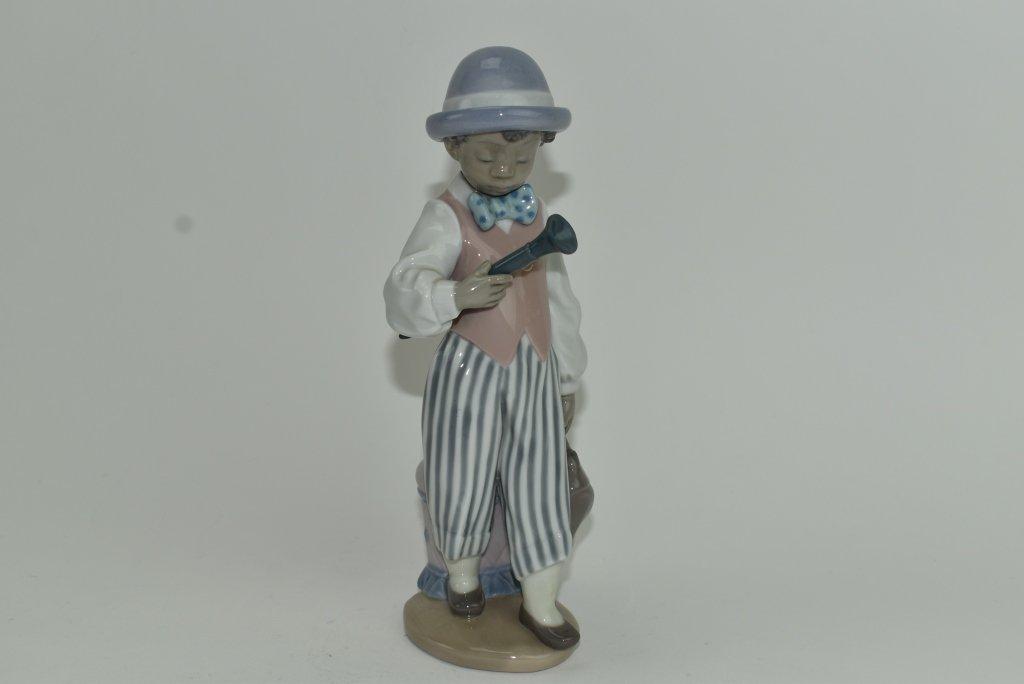 Lladro Hand Painted Porcelain Figurine