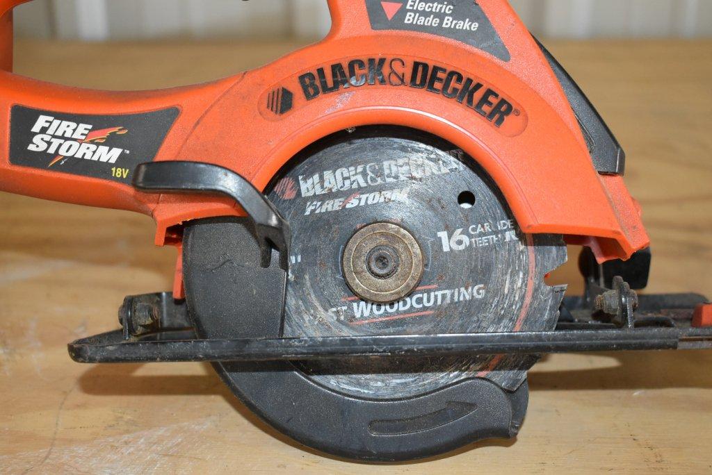Black And Decker Cordless Saw