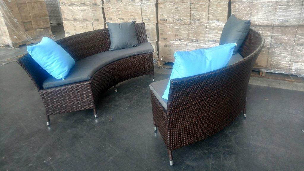 2pc Renava Luxemburg Outdoor Woven Patio Set