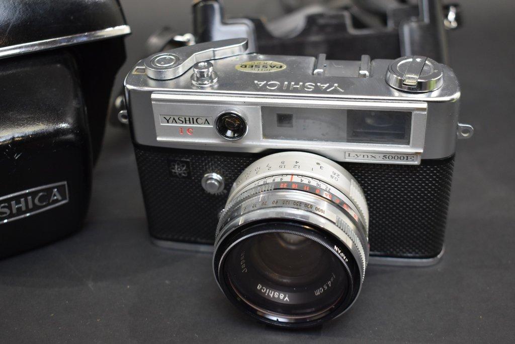 Vintage Yashica Lynx 5000E Camera