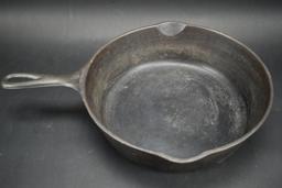 Vintage Wagner Ware Sidney Cast Iron Skillet