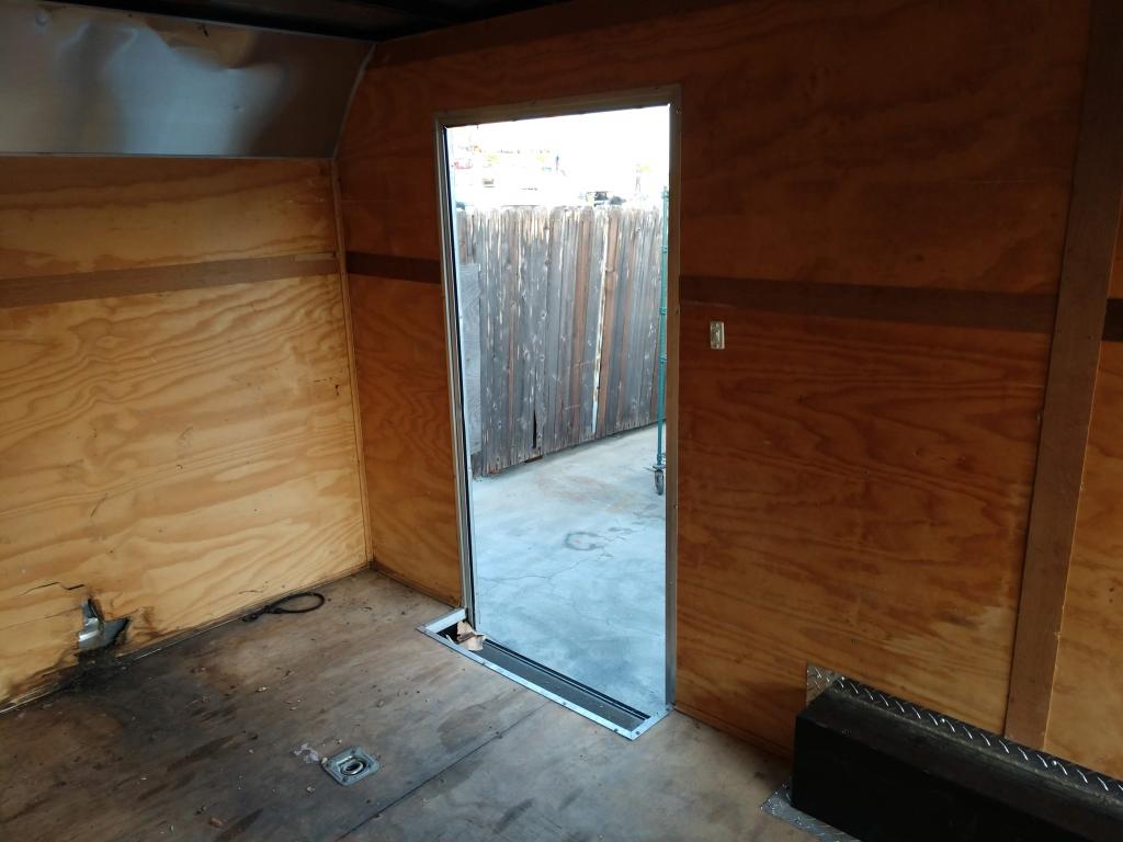 2005 16ft American Enclosed Trailer