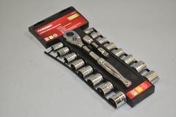 Husky 18-Piece Socket Set