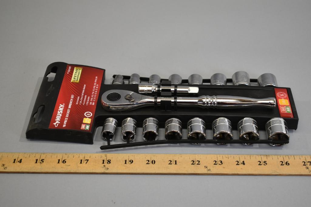 Husky 18-Piece Socket Set