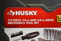 Husky 111-Piece 1/4in & 3/8in Drive Mechanics Tool Set